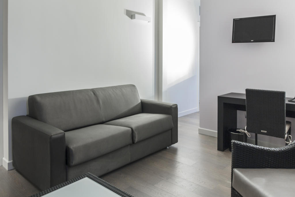 Tag Hotel