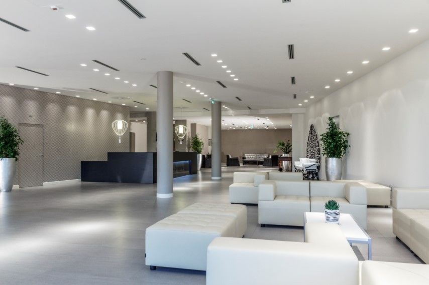 Tag Hotel