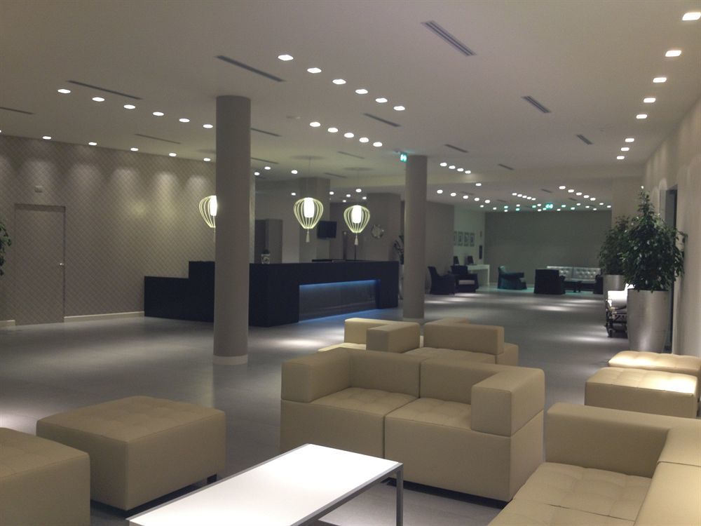 Tag Hotel